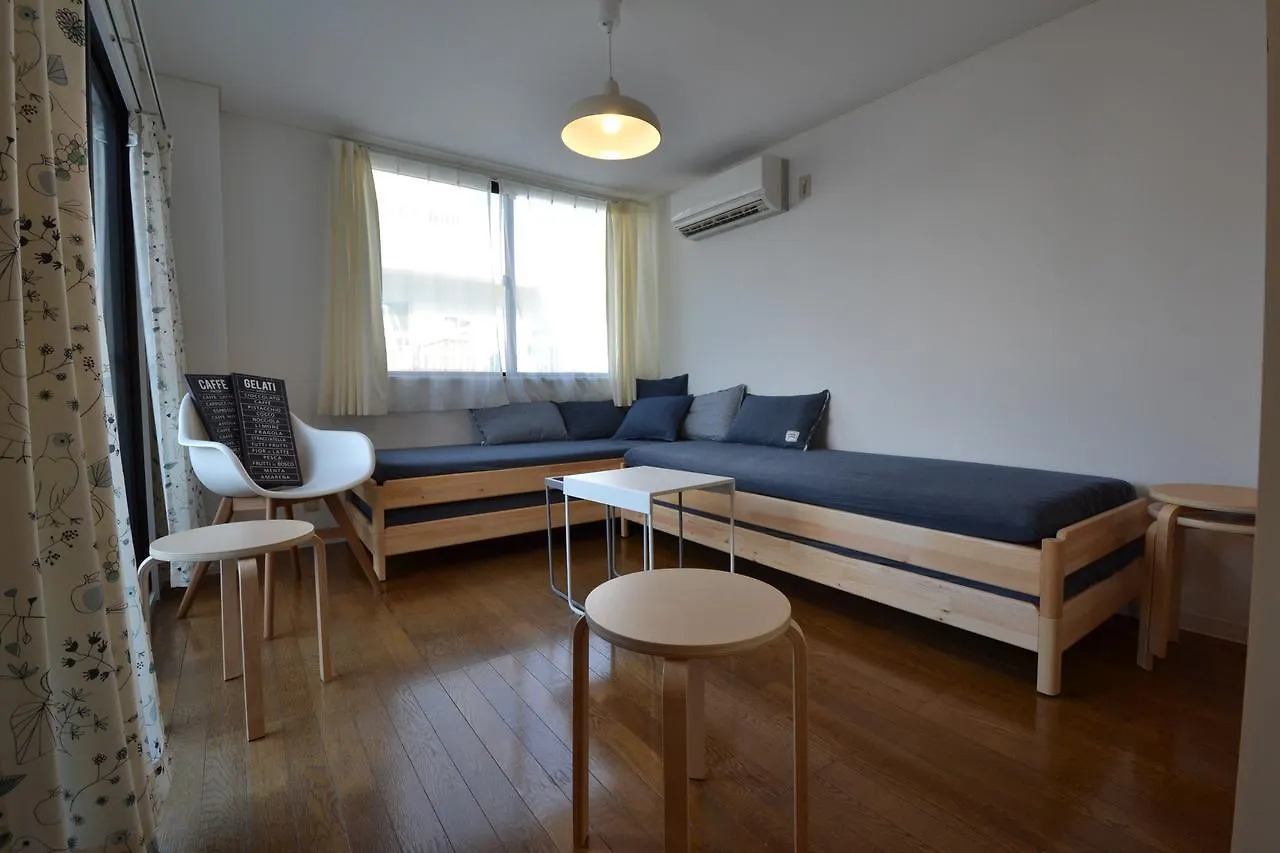 Enzo Iogi Apartamento Tóquio Japão