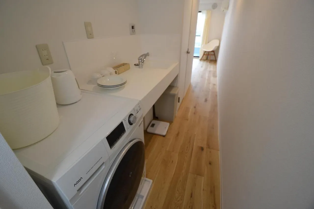 Enzo Iogi Apartamento Tóquio